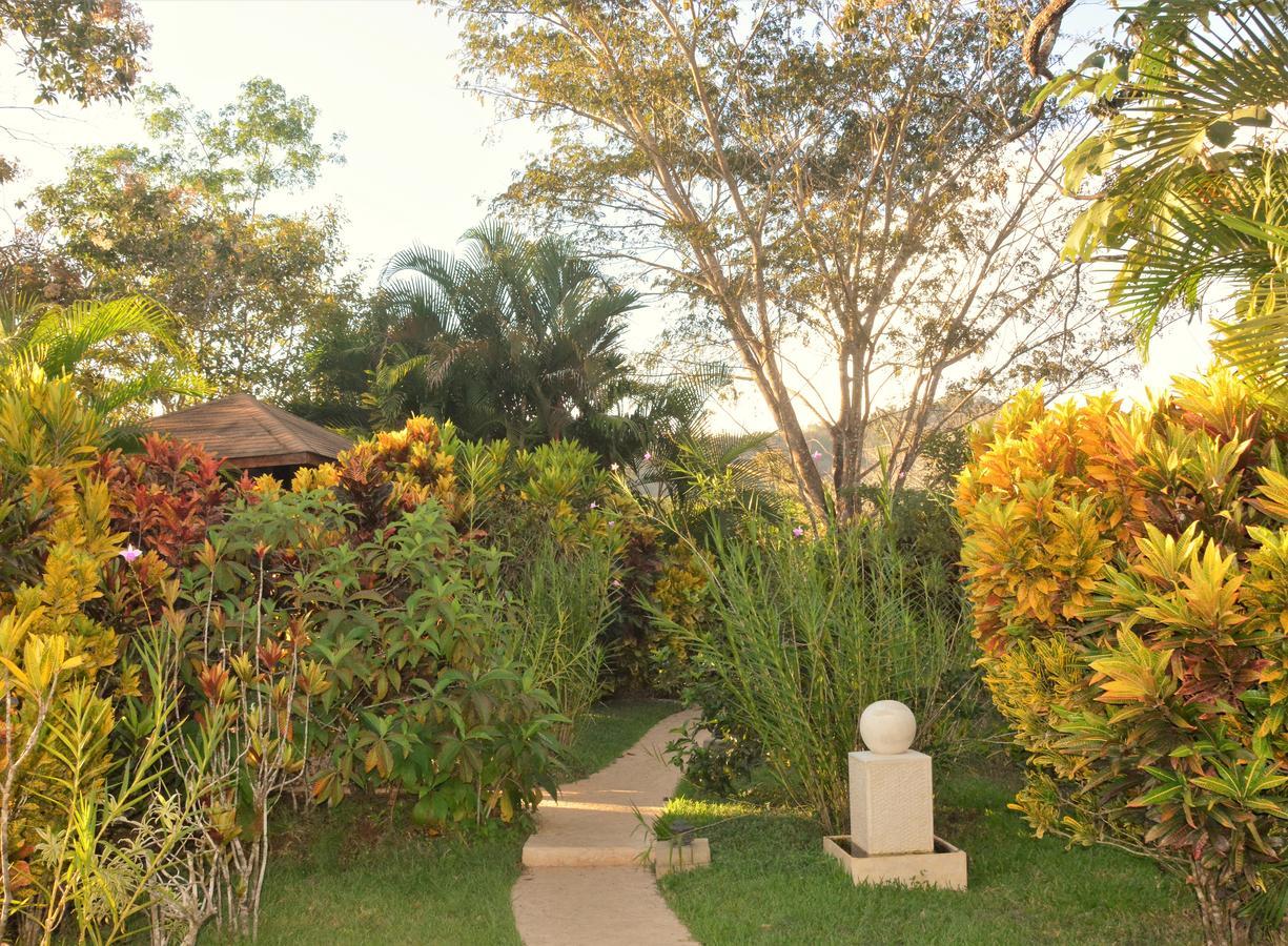 Lodge Margouillat ตามบอร์ ภายนอก รูปภาพ